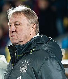 Horst Hrubesch 2016.jpg