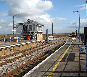 Train approaching Shippea Hill station - geograph.org.uk - 1519343.jpg