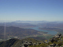 Tranque La Paloma-Cerro Huatulame.jpg