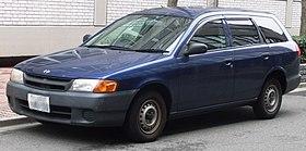 Nissan AD Van (Y11) front (cropped).JPG