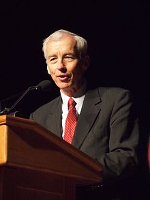 Paul pillar 5253340.jpg