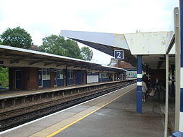 St Mary Cray Station - geograph.org.uk - 1323393.jpg