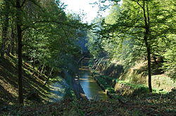 Canal de la Marne au Rhin tunnel Niderviller.jpg