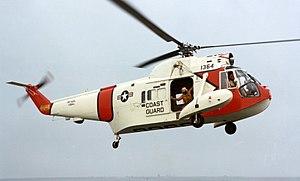 HH-52A Seaguard with rescue basket (cropped).jpg