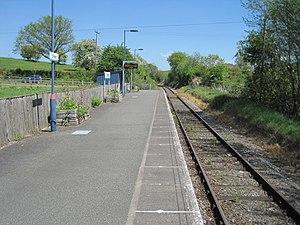 Cilmeri railway station, Powys - geograph.org.uk - 4001795.jpg