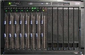 IBM Bladecenter E (front).jpg
