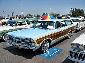 1967 Ford Country Squire.jpg