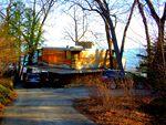 John C. Pew House - panoramio.jpg