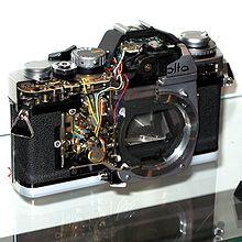 Cut-away Minotla SLR IMG 0377.jpg