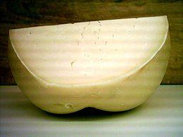 Provolone Dolce.jpg