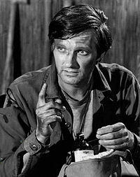 Alan Alda Hawkeye MASH.JPG