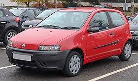 2000 Fiat Punto 1.2 Front.jpg