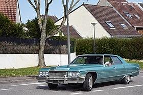 Cadillac Calais (32950640984).jpg