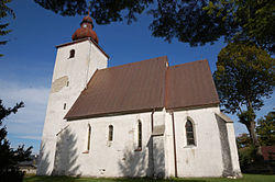 Belá-Dulice, katolícky kostol 03.JPG