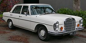 1970 Mercedes-Benz 280 SE (W 108) sedan (2015-07-09) 01.jpg