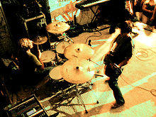 Steingard playing in 2006