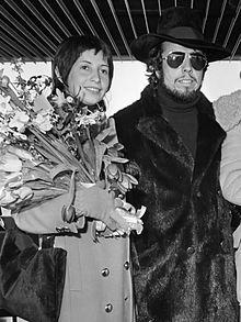 Gracinha Leporace with Sérgio Mendes (1971)