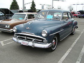 1952 Plymouth Cranbrook.jpg