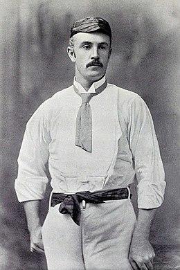 Percy McDonnell c1895.jpg