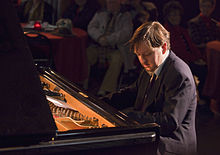 Portrait of Pianist Franck Avitabile.jpg