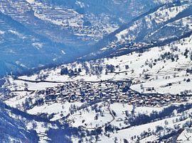Panorama from Val Thorens on the village, with Notre-Dame-de-la-Vie sanctuary visible on the left
