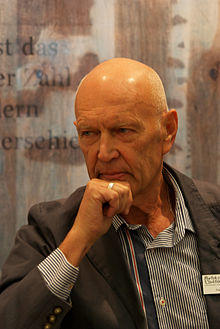 Pierre Schori Göteborg Book Fair 2011.jpg