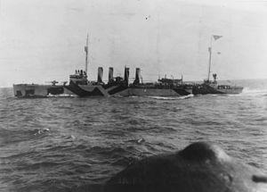 USS Craven (DD-70) underway in November 1918 (19-N-16455).jpg