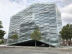 Krystallen from across Kalvebod Brygge.jpg