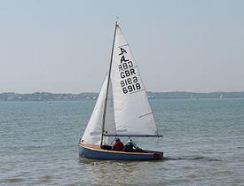 Albacore dinghy april 2011.JPG