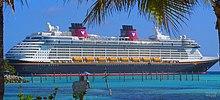 Disney Fantasy at Castaway Cay (34702733835).jpg