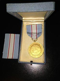 United States Antarctic Expedition 1939-1941 Gold Medal.JPG