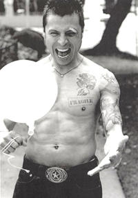 Viktor Manoel 2002.jpg