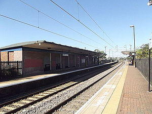 Witton Station - shelter - Platform 2 (7951389644).jpg