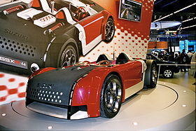 Salon-de-lauto-2002-suzuki.jpg