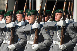 150910-D-VO565-037 German honor guard members stand in formation at the Defense Ministry in Berlin 2015.JPG