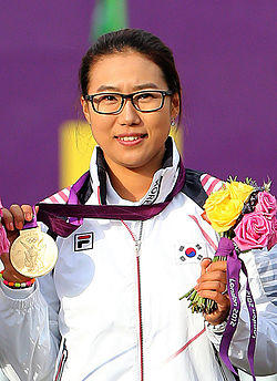 KOCIS Korea London Olympic Archery Womenteam 17 (7682349056).jpg