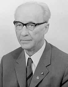 Bundesarchiv Bild 183-F0711-0037-001, Johannes Dieckmann (cropped).jpg
