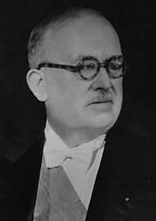 Portrait officiel Vincent Auriol (cropped).jpg