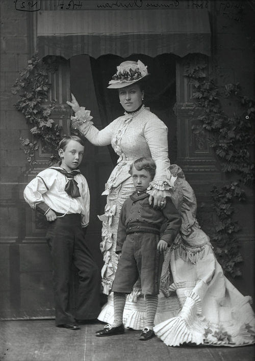 Princess Helena Augusta Victoria of Schleswig-Holstein with her two eldest children by Alexander Bassano.jpg