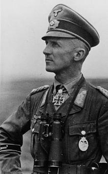 Bundesarchiv Bild 146-1976-143-21, Hasso von Manteuffel.jpg