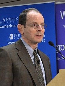 Jonathan Rauch, 2013 (cropped).jpg