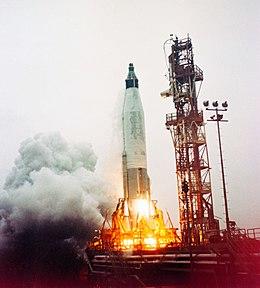 Mercury-Atlas 1 liftoff.jpg