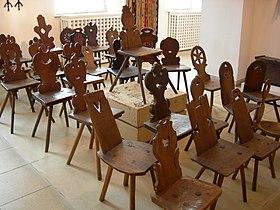 MTR Chairs 5.jpg