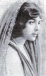 Maryam Jinnah portrait.jpg