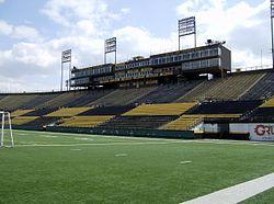 IvorWynneStadium Hamilton.jpg
