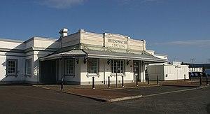 Bridgwater railway station MMB 12.jpg