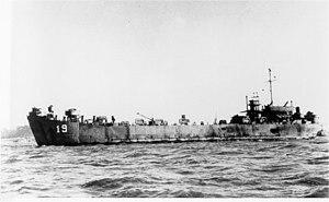 USS LST-19 San Francisco Bay circa 1945-1946.jpg