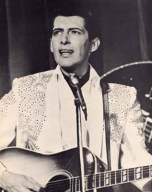 Del Reeves promo photo.png