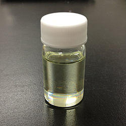 Sample of Titanium tetrachloride 01.jpg