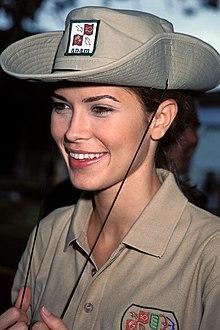 Justine Pasek - STRI (2002) 07.jpg